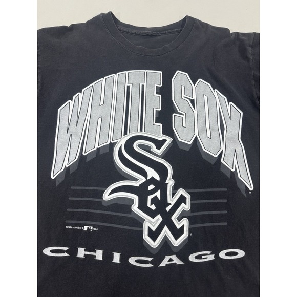 MLB Other - Vintage Y2K Chicago White Sox T-Shirt MLB Men's Size  Medium